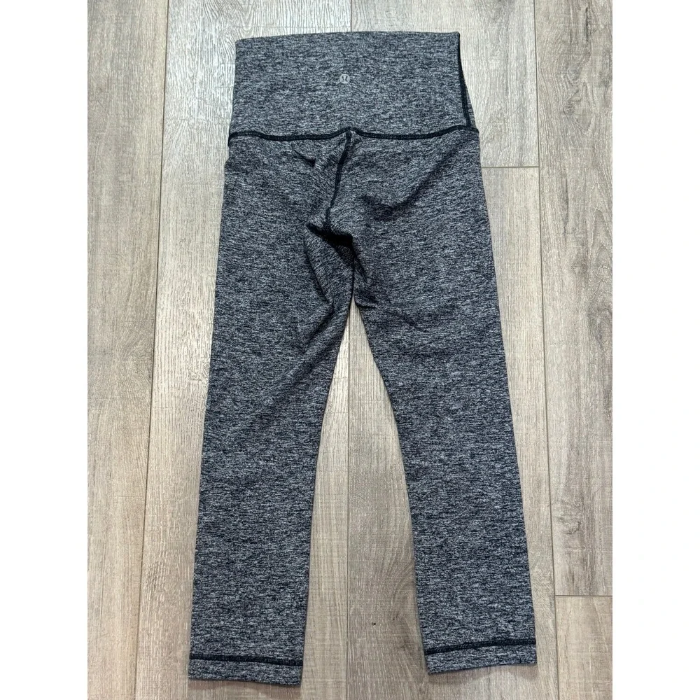 lululemon womens size 4 grey leggings - Picture 5 of 7